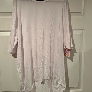 LuLaRoe White Irma Tunic Top 3X NWT